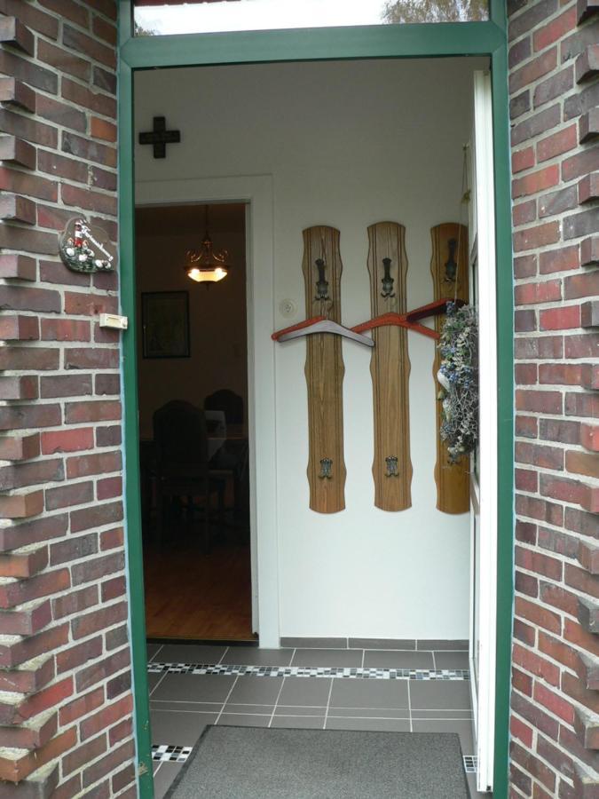 Ferienwohnung Zum Gruenen Holz Bohlenbergerfeld Exterior foto